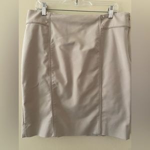 So Cute White House Black Market Size 14 Skirt - Lined Latte Color and SLIMMING!